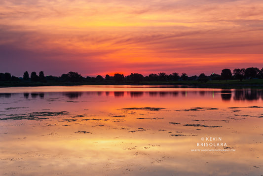 A MAJESTIC SUNRISE FROM THE LAKE